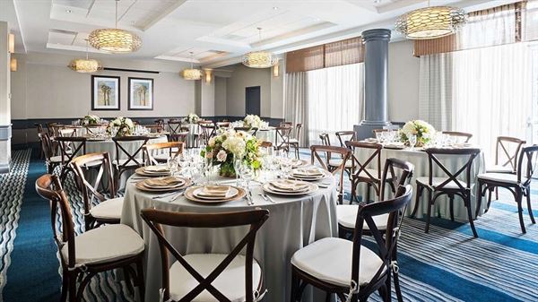 DoubleTree by Hilton Hotel San Diego - Del Mar