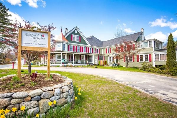 Rosewood Country Inn Bed and Breakfast