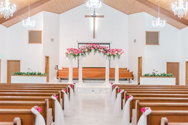 Elegant Events Wedding and Event Planning LLC