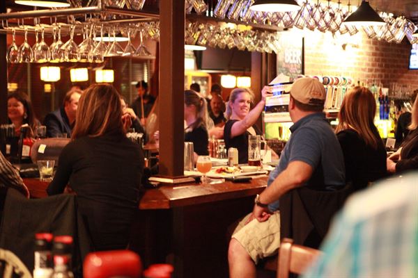 Seven Bridges Grille & Brewery