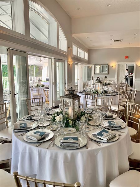 The Pleasantville Manor