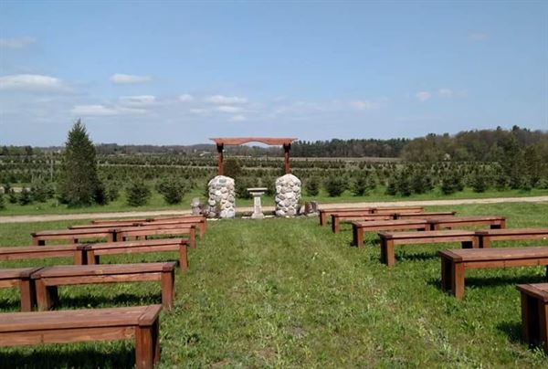 Broadview Christmas Tree Farm