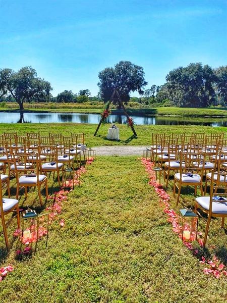 The Clubhouse at King's Grant