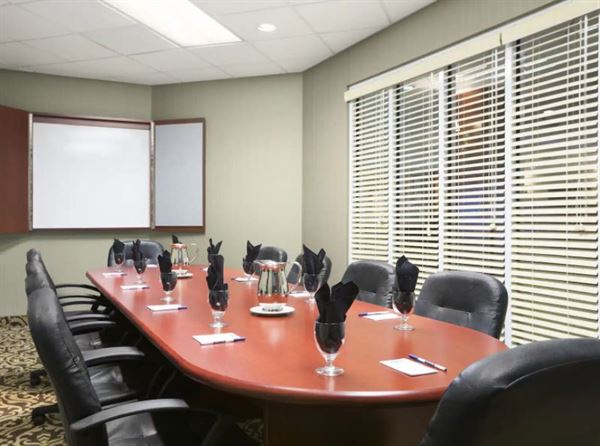 Travelodge Strathmore