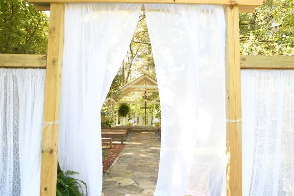Hidden Chapel at Acadiana Acres