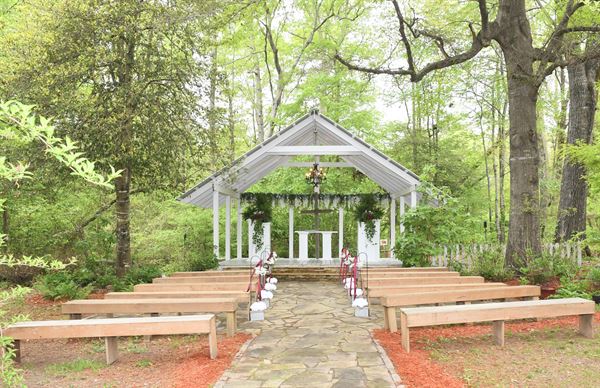 Hidden Chapel at Acadiana Acres
