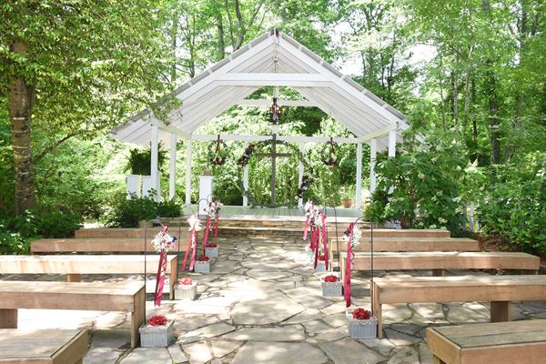 Hidden Chapel at Acadiana Acres