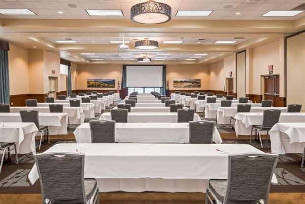 Best Western Plus GranTree Inn