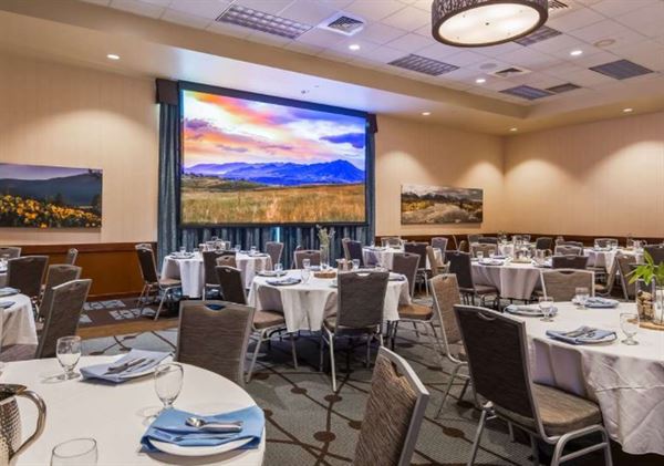 Best Western Plus GranTree Inn