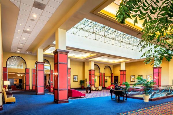 Renaissance Mobile Riverview Plaza Hotel