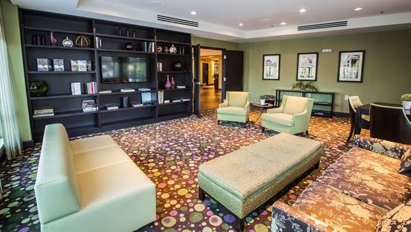 Live Oak - Charleston Historic District