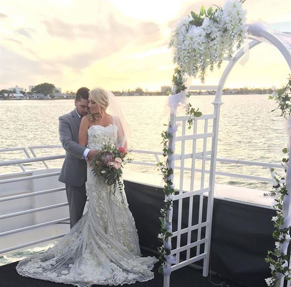 StarLite Cruises Yacht Charters