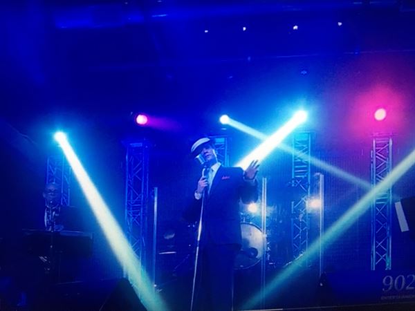 Sinatra  Style  entertainment