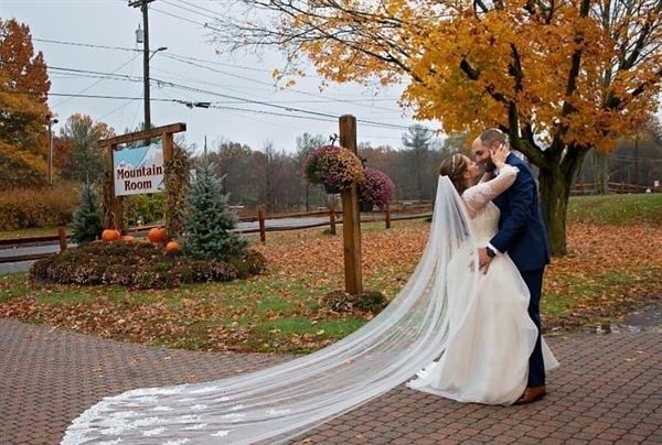 The Mountain Room at Mount Southington