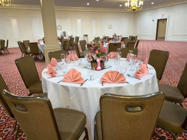 The Ritz Gardens Banquet Center