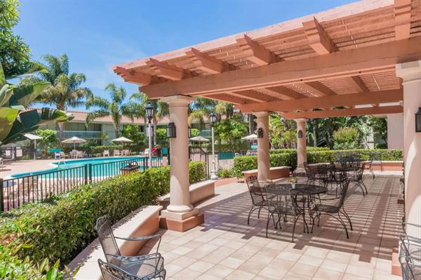 Uptown Oasis San Jose Airport