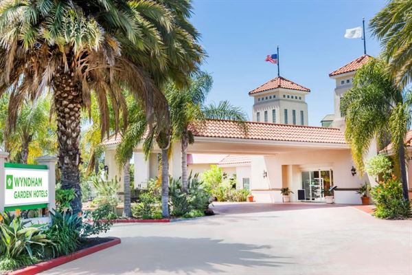 Uptown Oasis San Jose Airport
