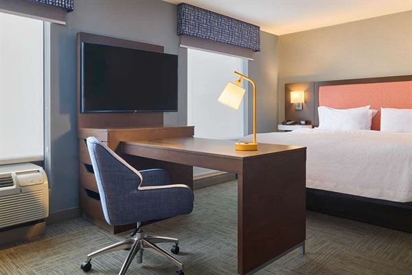 Hampton Inn & Suites Providence/Smithfield