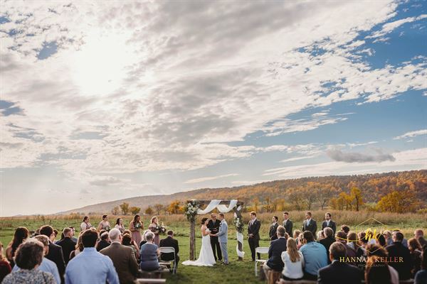 Fox Meadow Barn at Cloverdale Farm