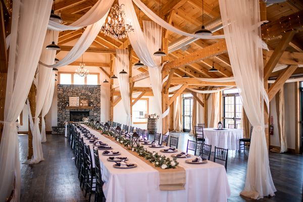 Fox Meadow Barn at Cloverdale Farm