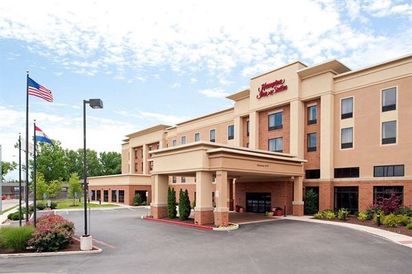 Hampton Inn & Suites Columbia (at the University of Missouri)