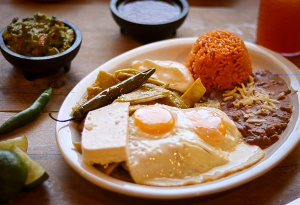 Los Cuates Restaurant Catering