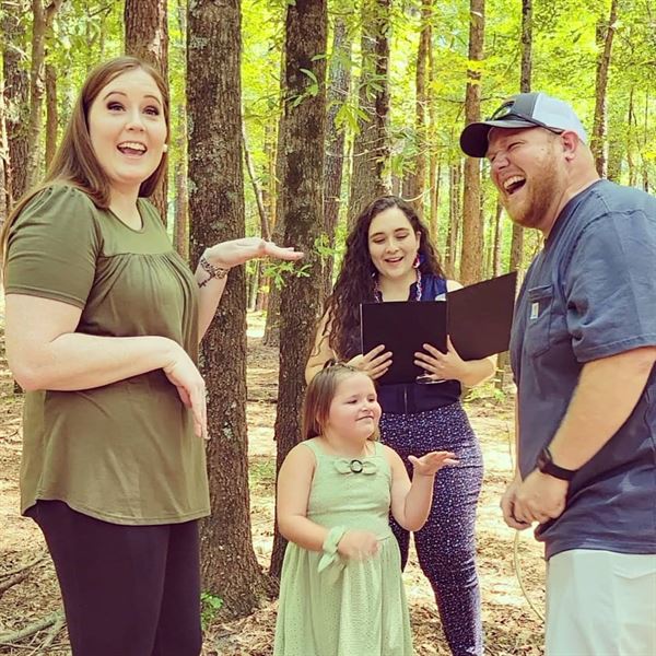 P&M Notary and Officiant (Bilingual)