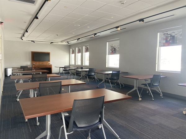 Aloft Syracuse Inner Harbor