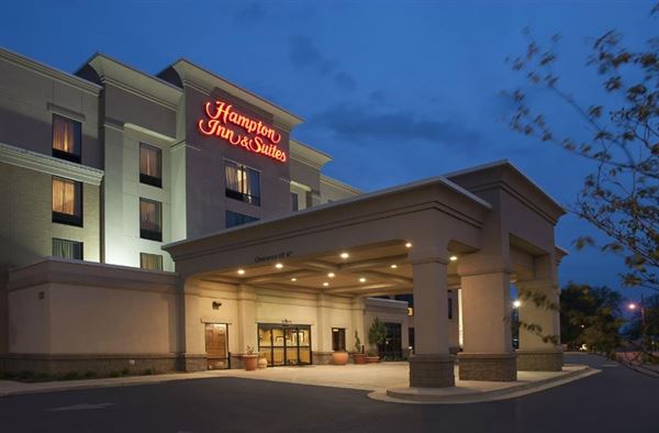 Hampton Inn & Suites Fishers