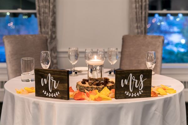 Black Swan Country Club