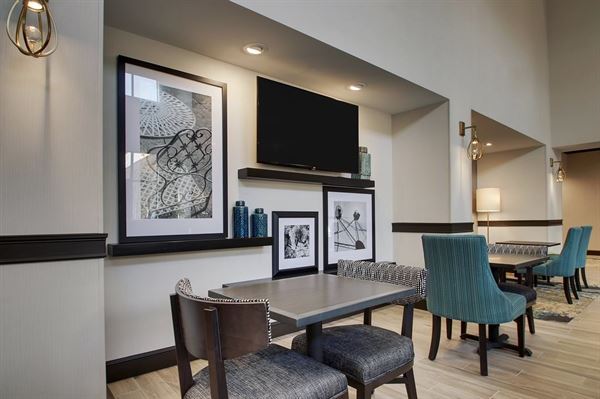 Hampton Inn & Suites Knightdale