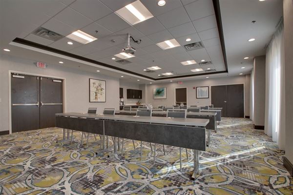 Hampton Inn & Suites Knightdale