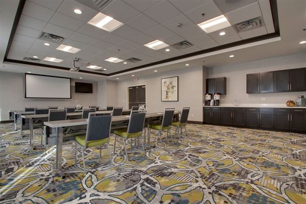 Hampton Inn & Suites Knightdale