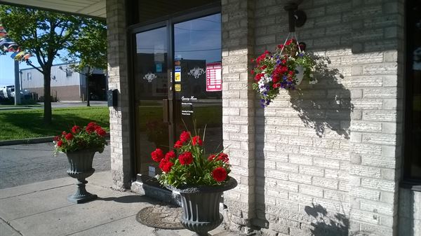 Red Spoon Restaurant