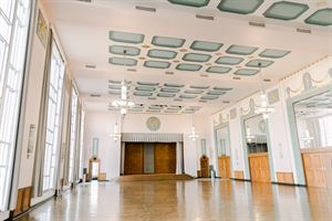 Meinders Hall of Mirrors