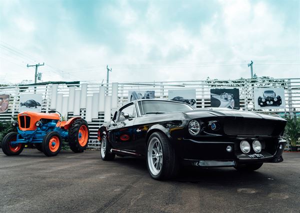 Miami Supercar Rooms