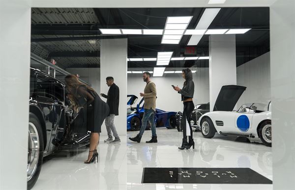 Miami Supercar Rooms