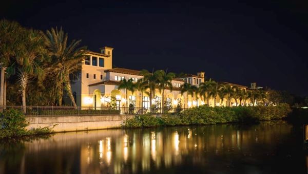 Promenade on the River