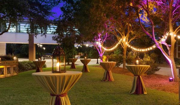 Embassy Suites by Hilton Charleston Airport Hotel & Convention Center