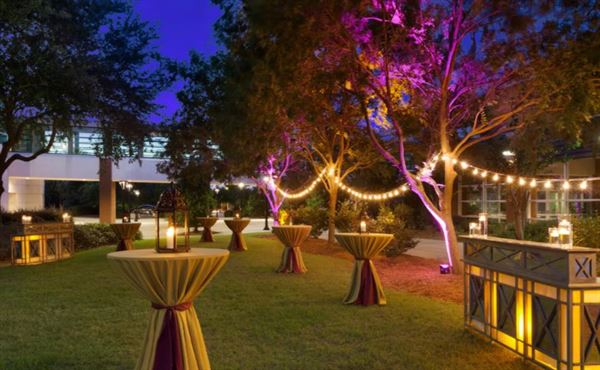 Embassy Suites by Hilton Charleston Airport Hotel & Convention Center