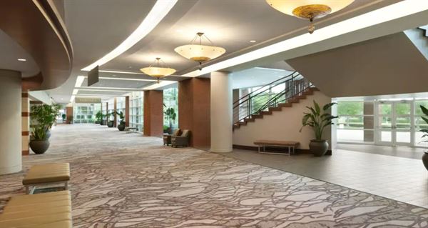 Embassy Suites by Hilton Charleston Airport Hotel & Convention Center