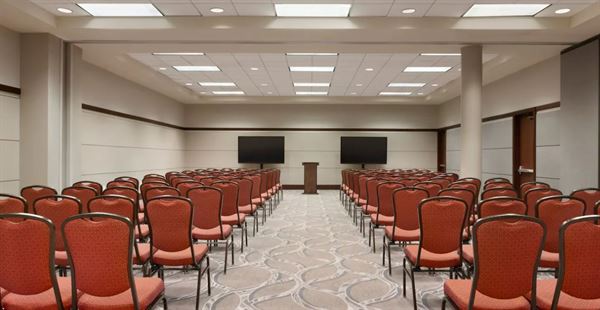 Embassy Suites by Hilton Charleston Airport Hotel & Convention Center