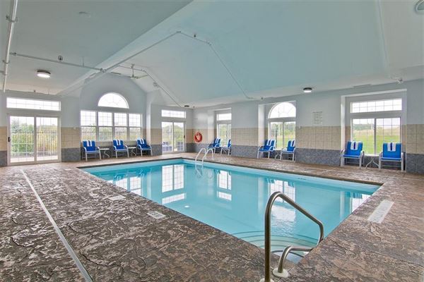 Best Western Plus - Woodstock Inn & Suites