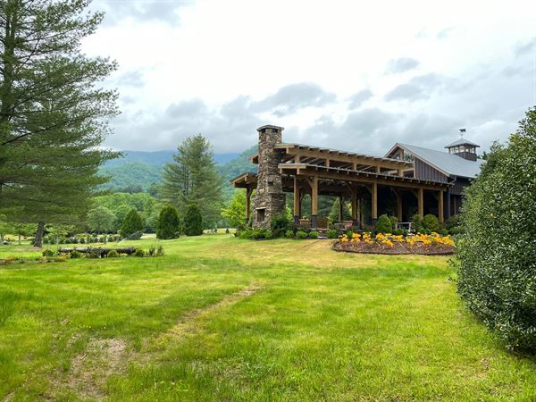 Idyll - Betty Creek Valley