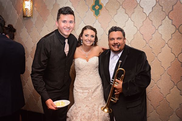 DJ P-LO The Ultimate DJ and Live Music Experience