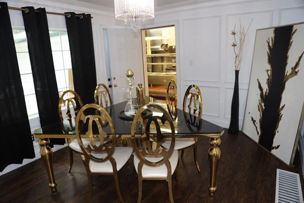 Garden's Executive Club