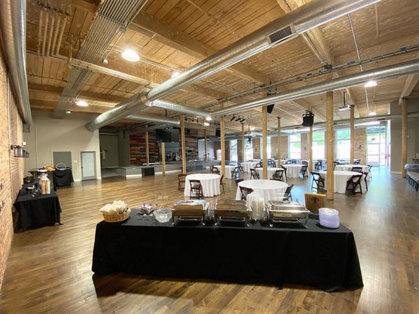 Timbers On Etowah Wedding Venue