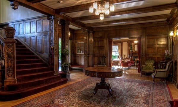 Shafer Baillie Mansion Bed & Breakfast