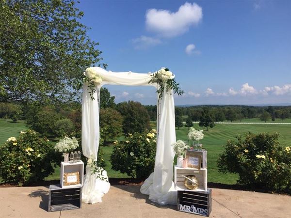 Crestview Country Club