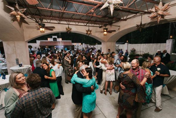 La Hacienda Bed & Breakfast